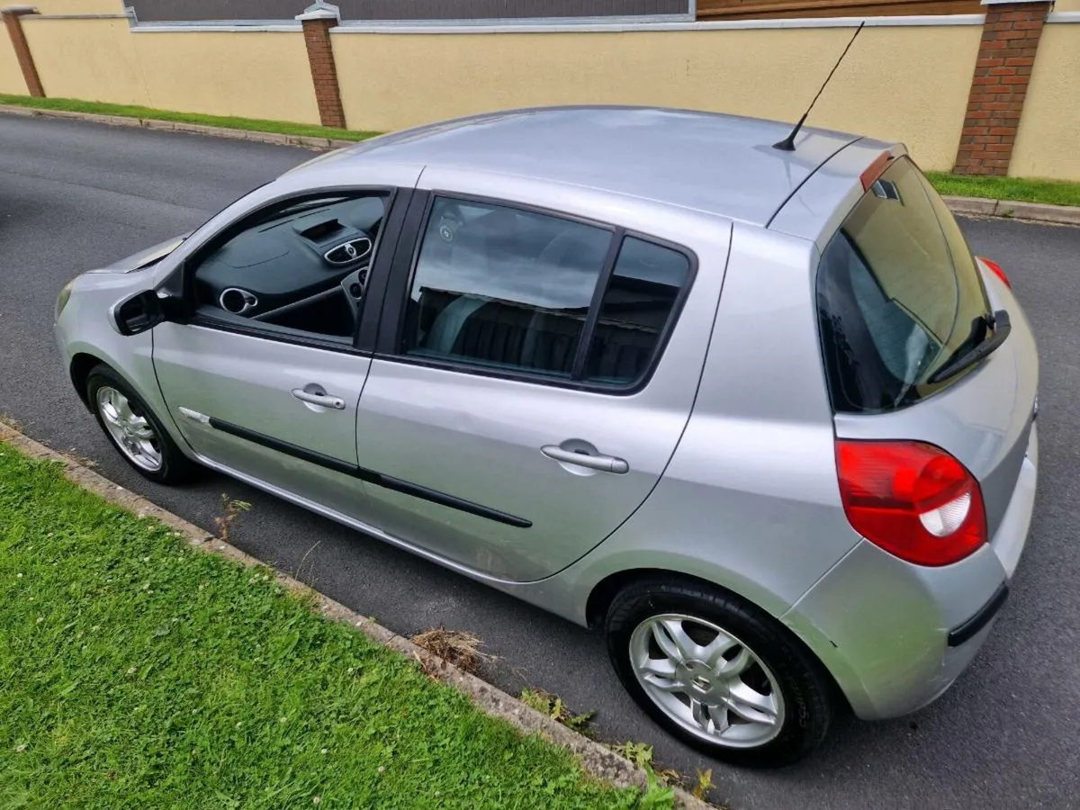 2009 Clio 1 Yr NCT - Image 4