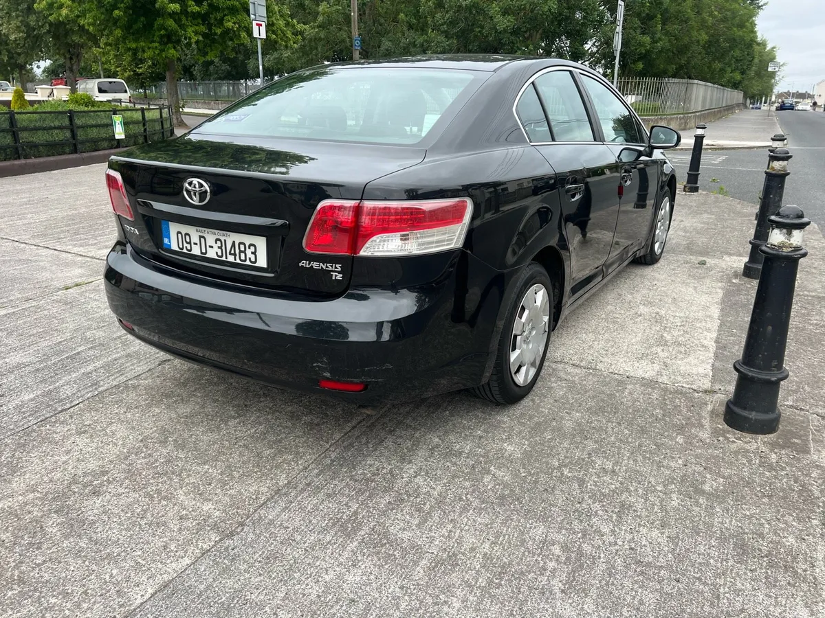 Toyota avensis - Image 3