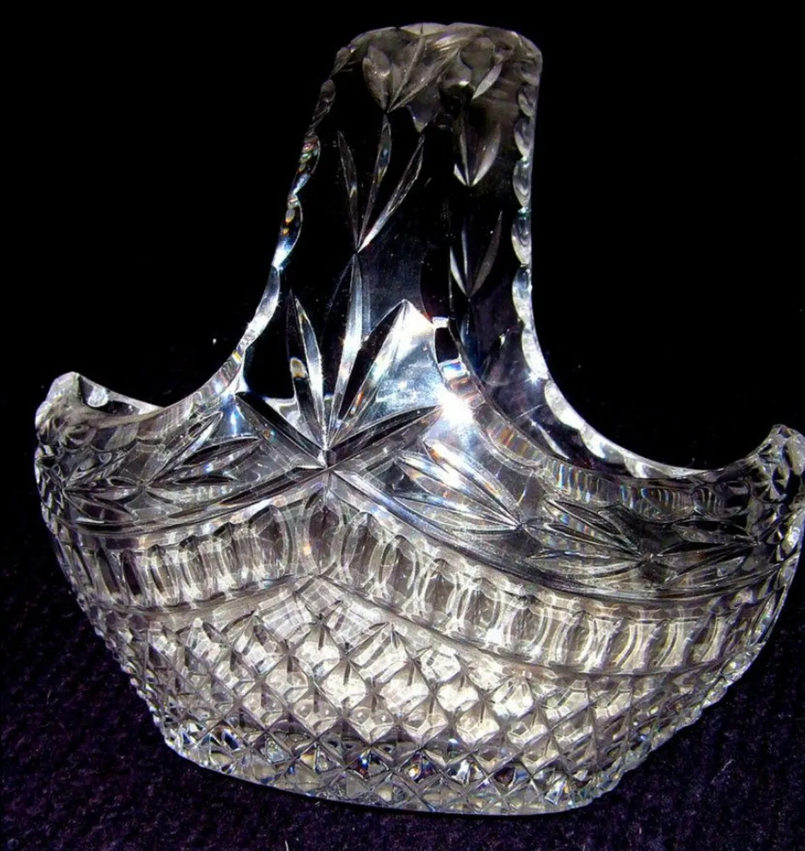 Vintage Galwsay Crystal Basket - Image 3