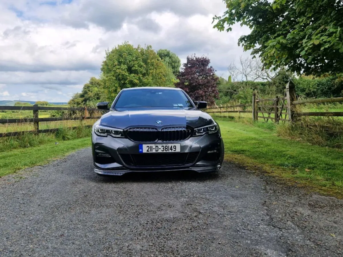 BMW 330e M-sport Saloon w/ 5months BMW Warranty - Image 2