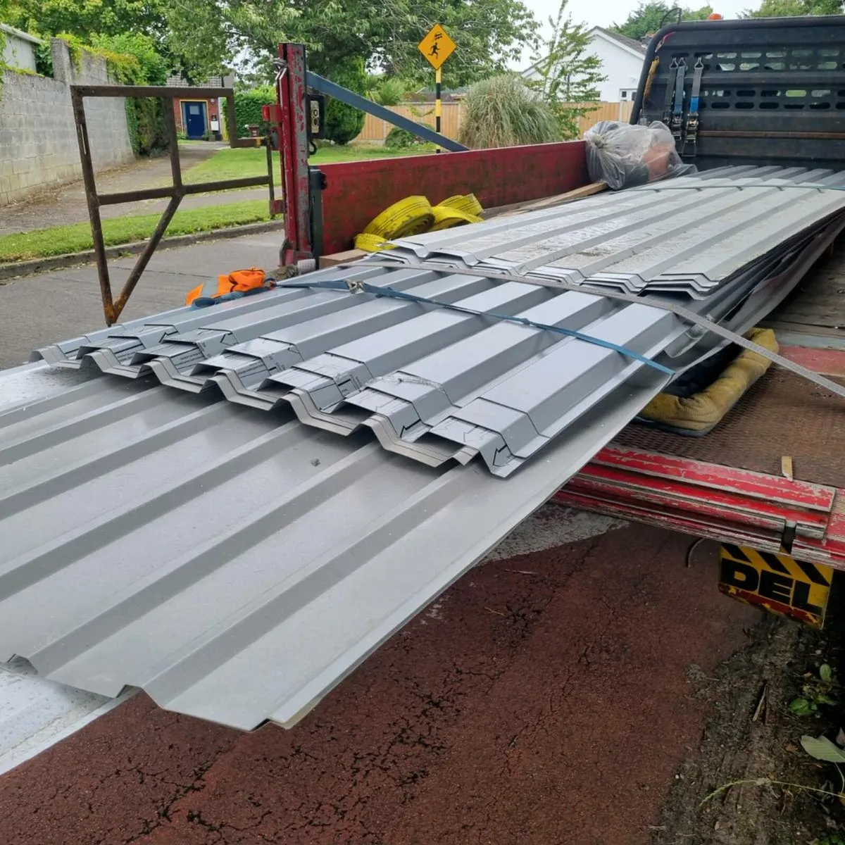 Cladding sheets - Image 2