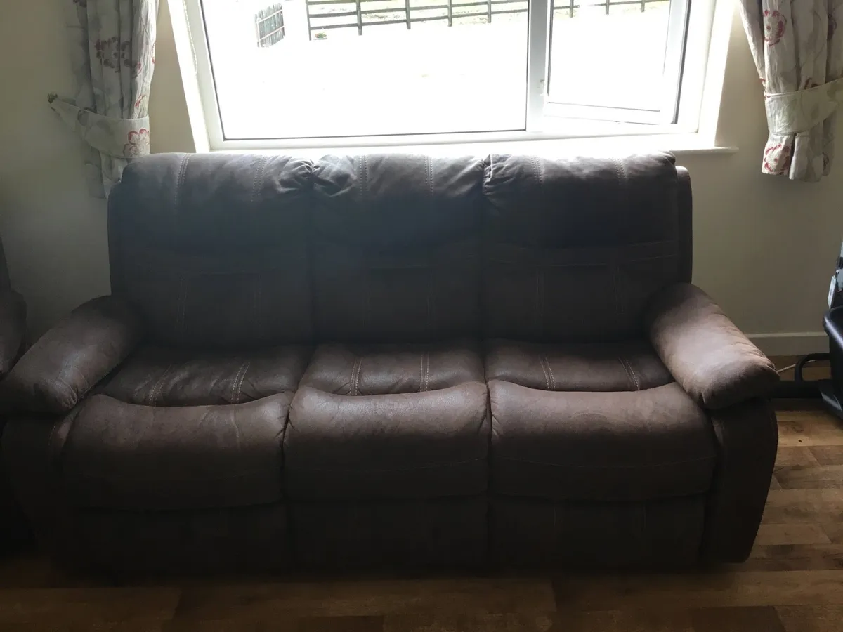 3 seater couch + Arm chair - Image 2