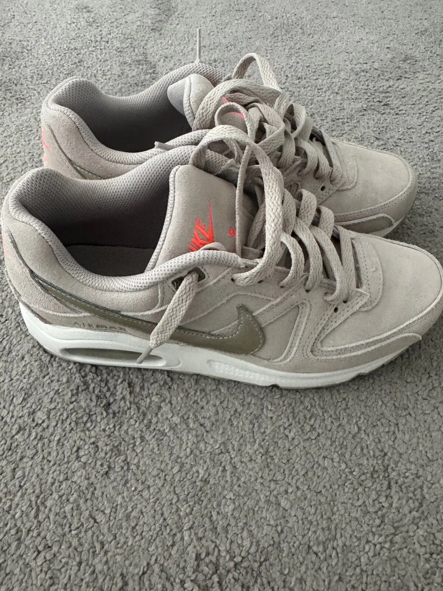 Women’s Nike Air Max - Image 2