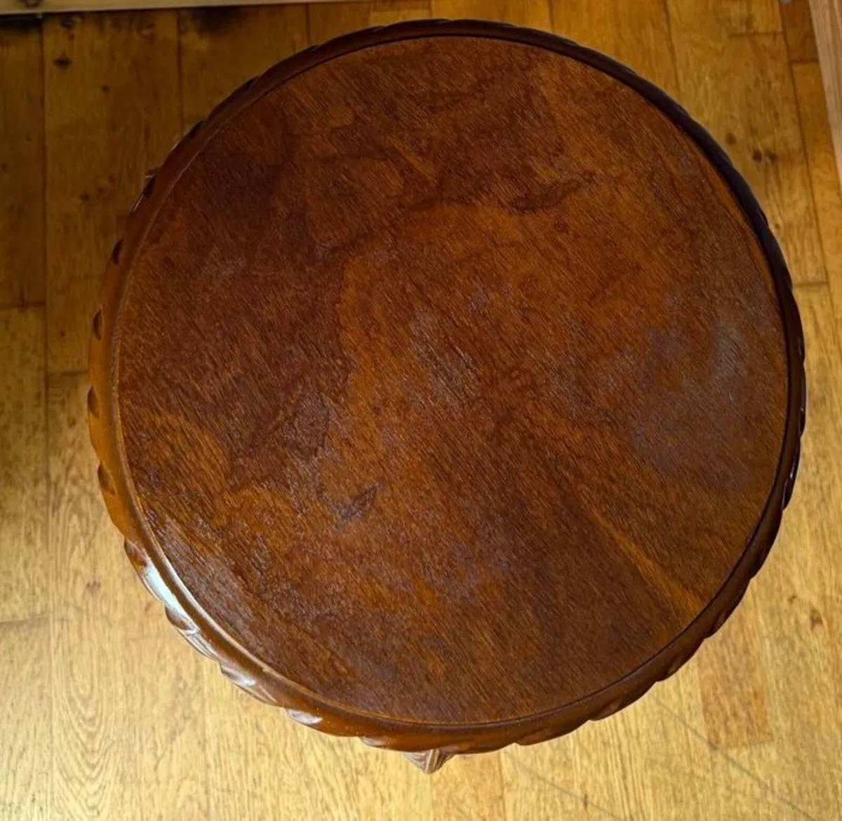 Antique Style Round Side Table - Image 3