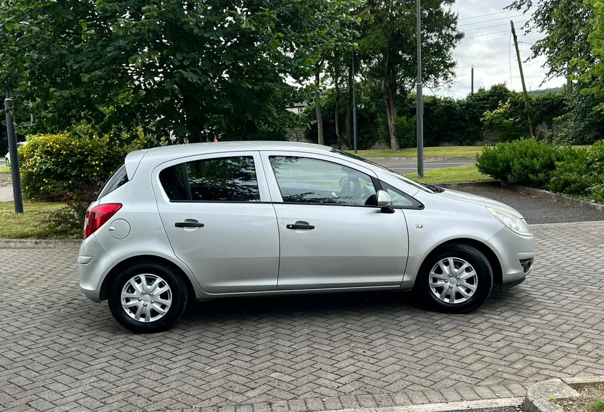 Opel Corsa 2010 1.2 Petrol new nct 2/26 - Image 2