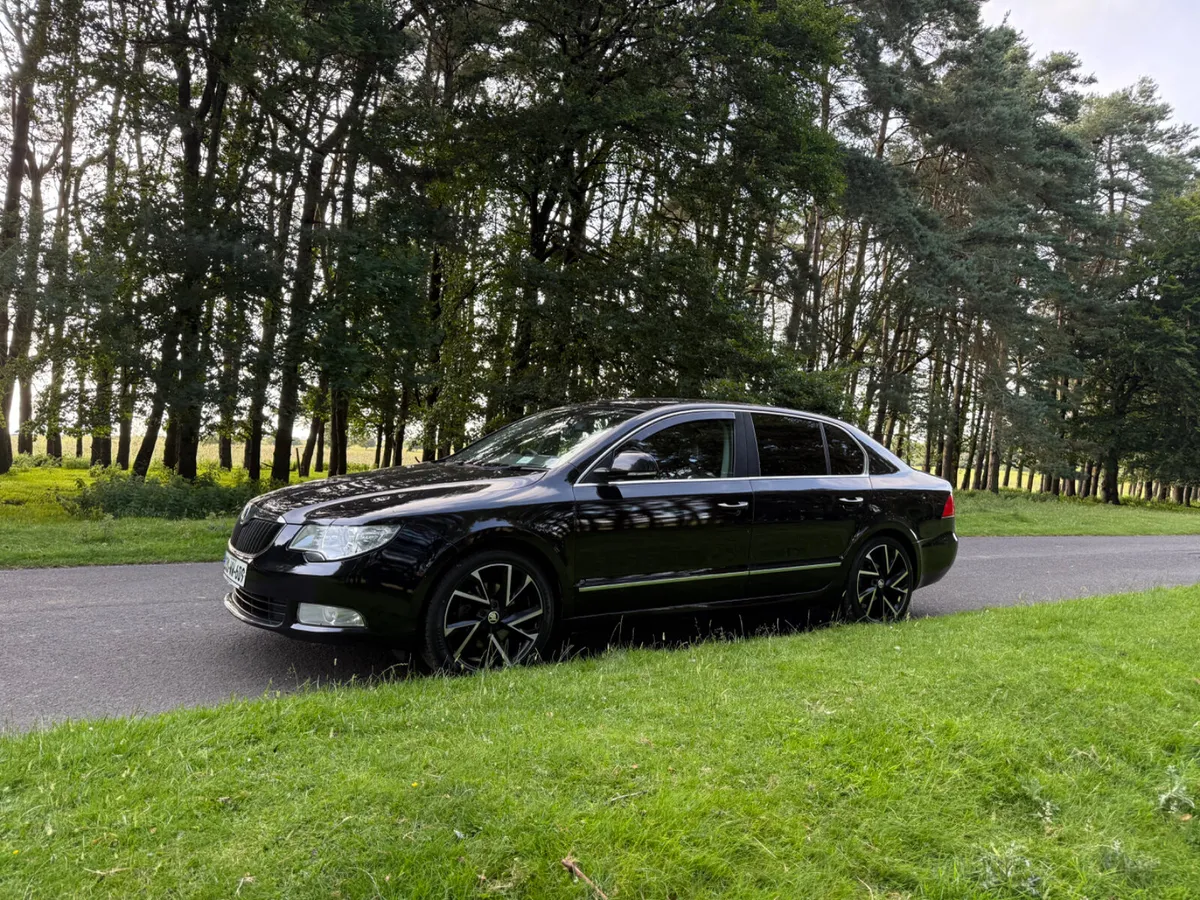 Skoda Superb 2013 TDI - Image 3