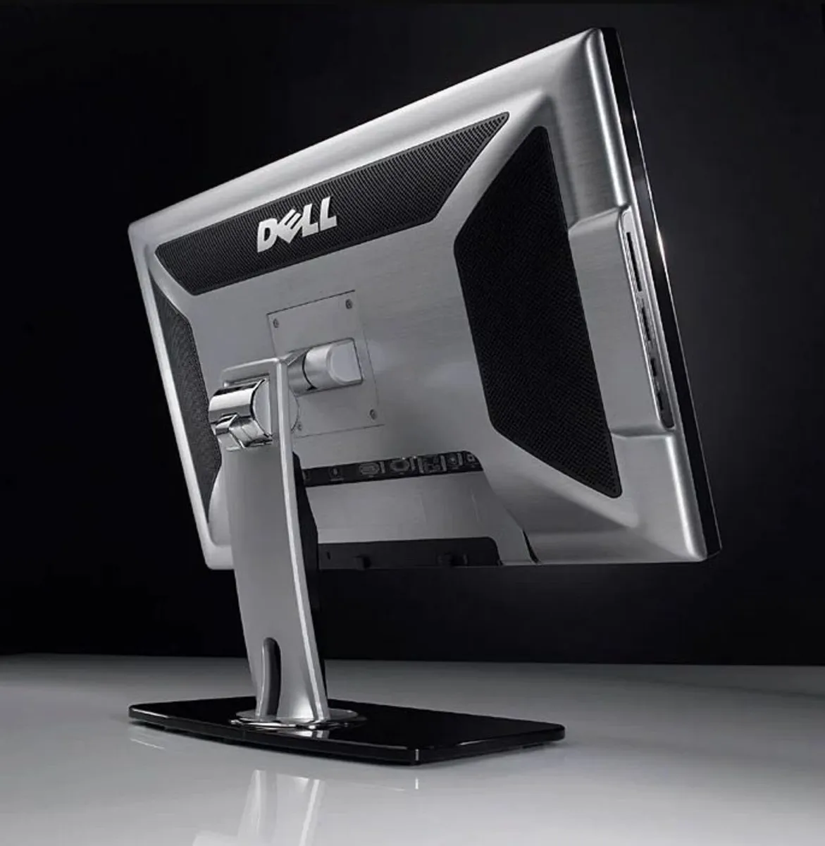 DELL ULTRASHARP 27" WFP MONITOR/SCREEN - Image 4