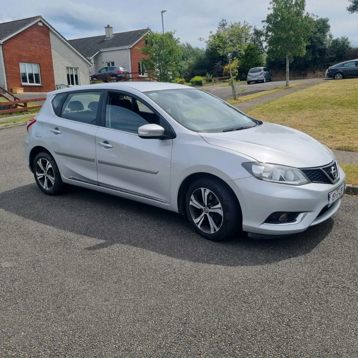 Nissan Pulsar €3500 - Image 1