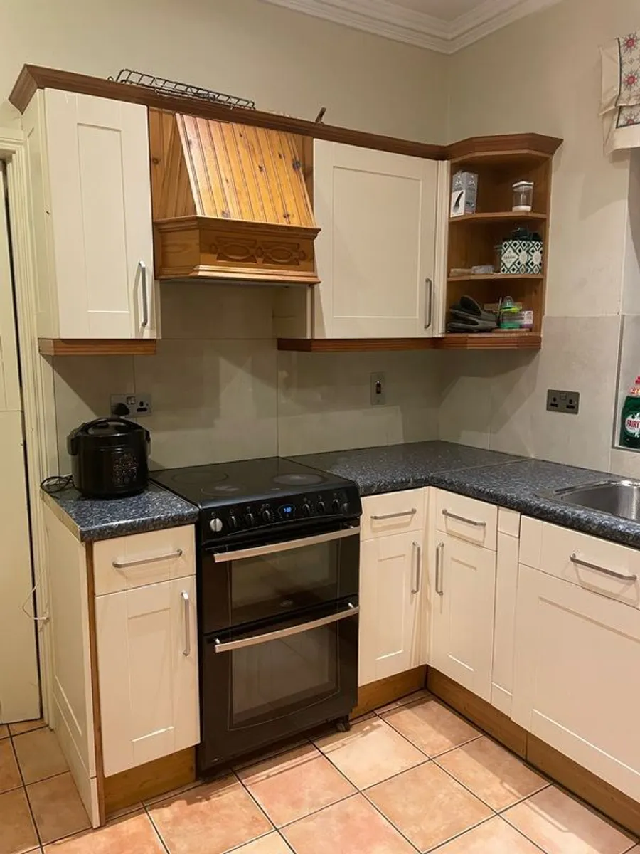 Kitchen - Image 1