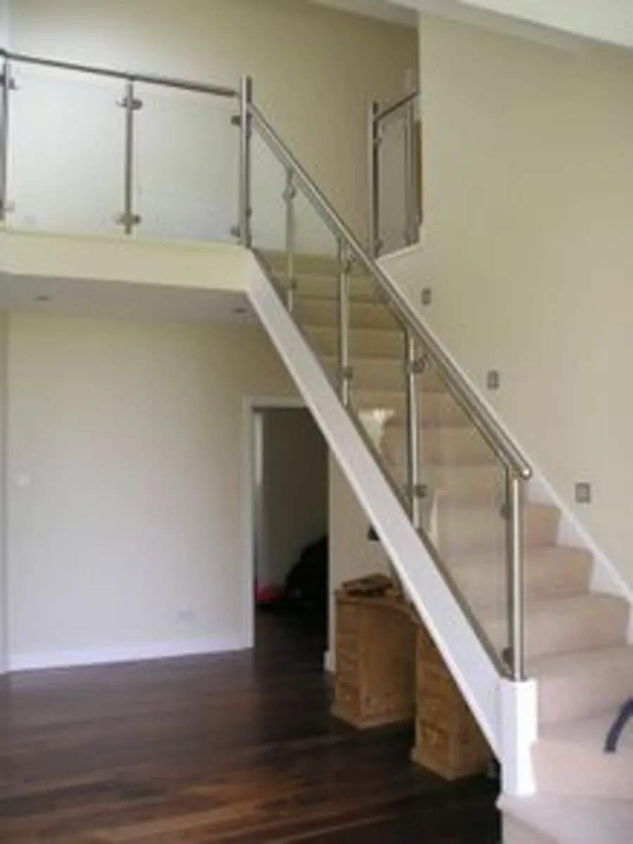 Stainless Steel - Glass - Handrail - Balustrade