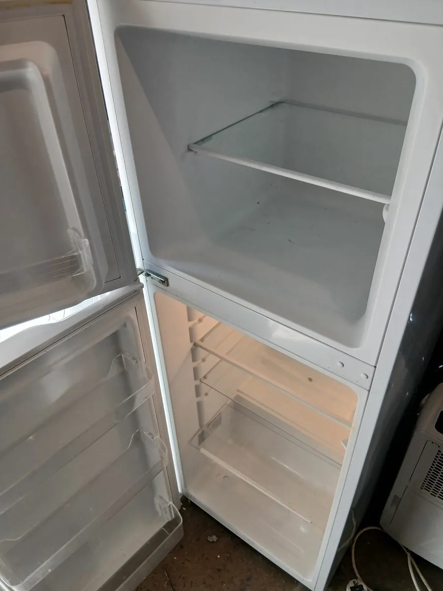 Small fridge freezer by servis 48cm wide x128cm hi - Image 3