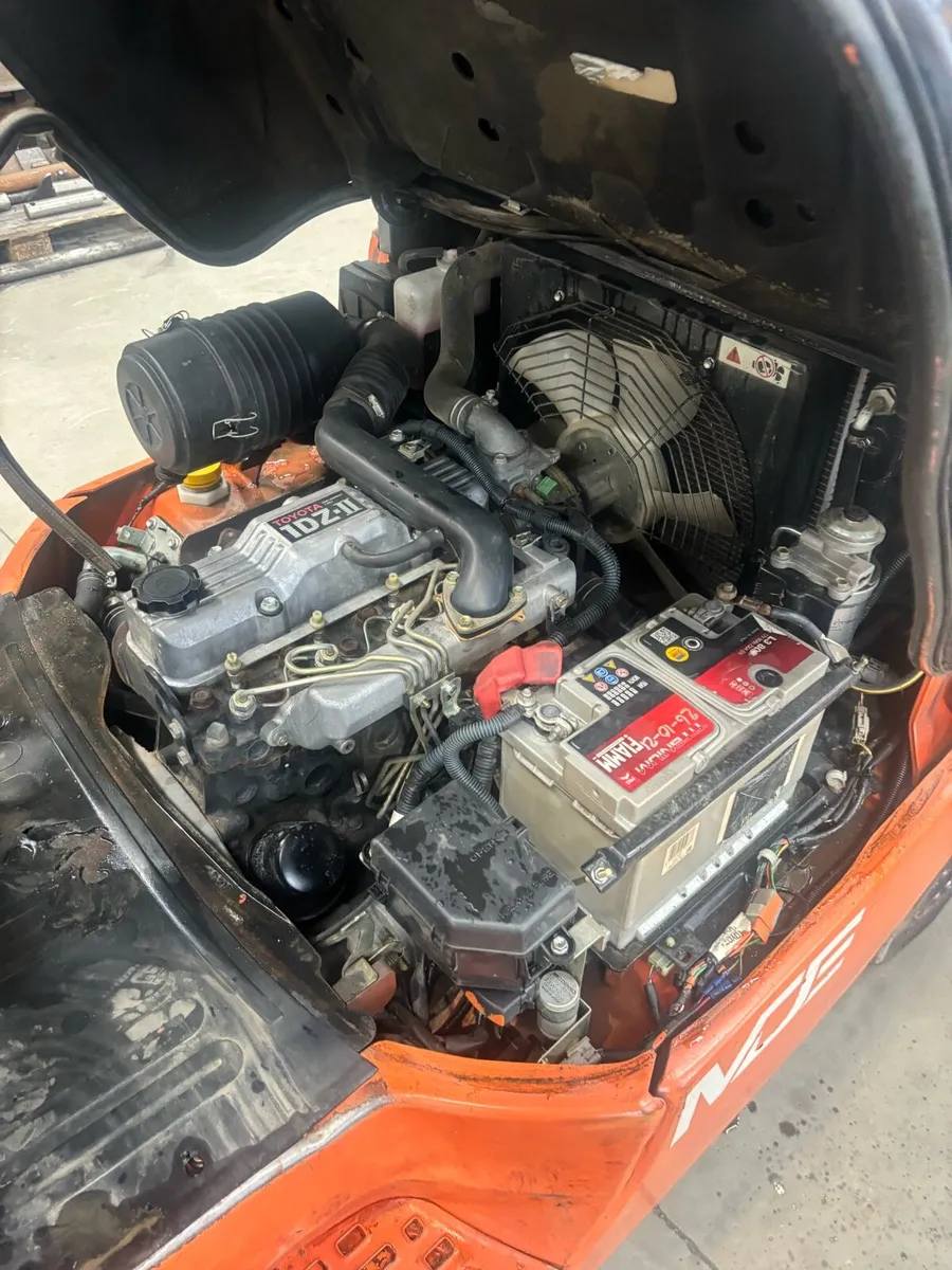 Toyota forklift 2.5T **only 4522hrs*** - Image 3