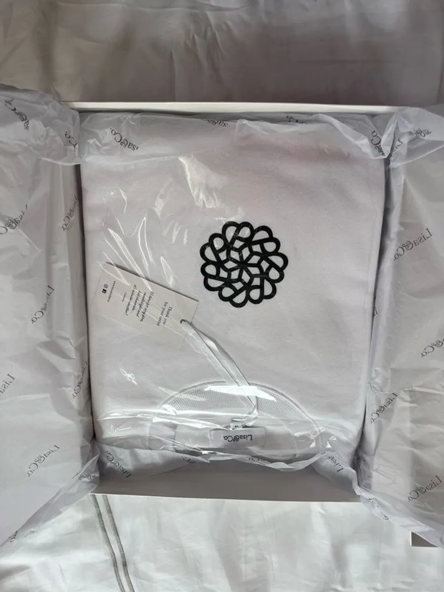 Lisa & Co Sweaters - Image 3