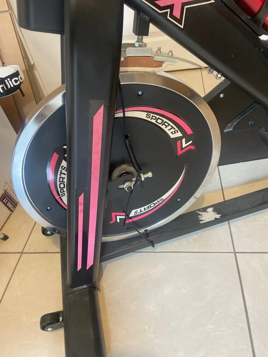Exercise bike - Image 3