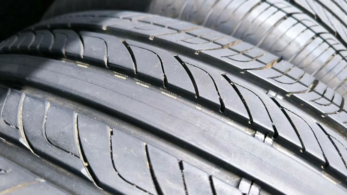 Tyres 215 /55 /16 - Image 3