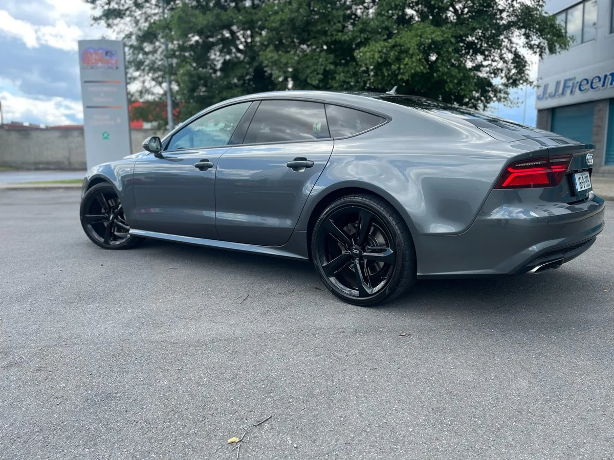 Audi A7 3.0tdi 272 Quattro S-line  BLACK EDITION - Image 3