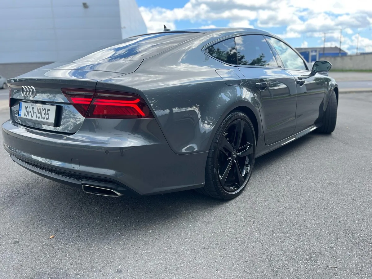 Audi A7 3.0tdi 272 Quattro S-line  BLACK EDITION - Image 4