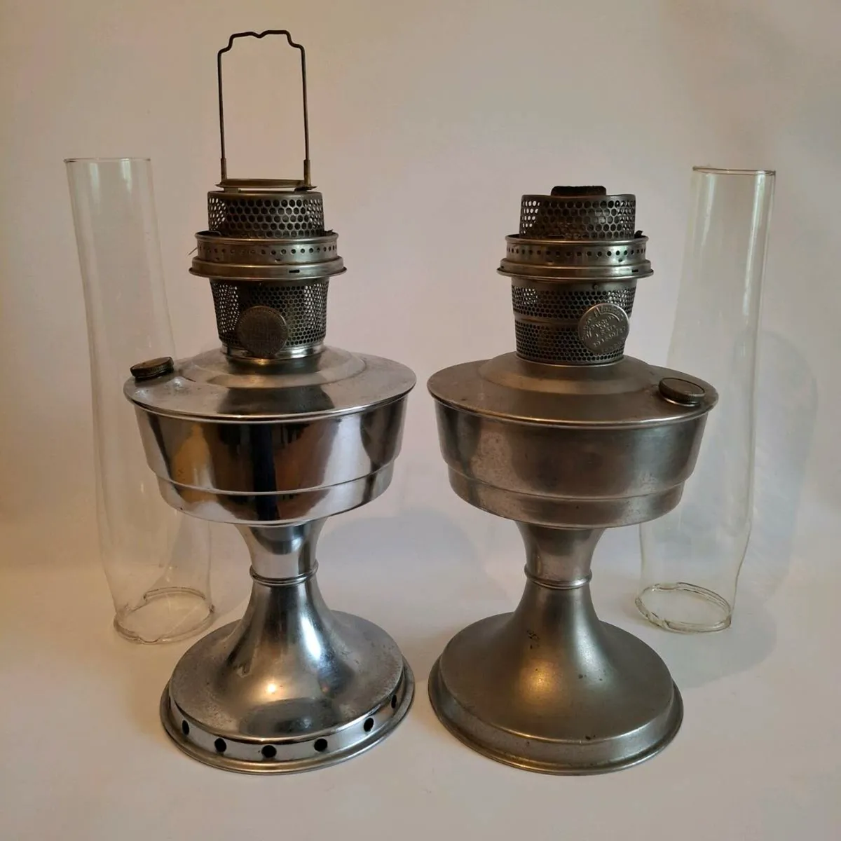 Pair of Super Aladdin Nickel Oil Lamps - Image 2