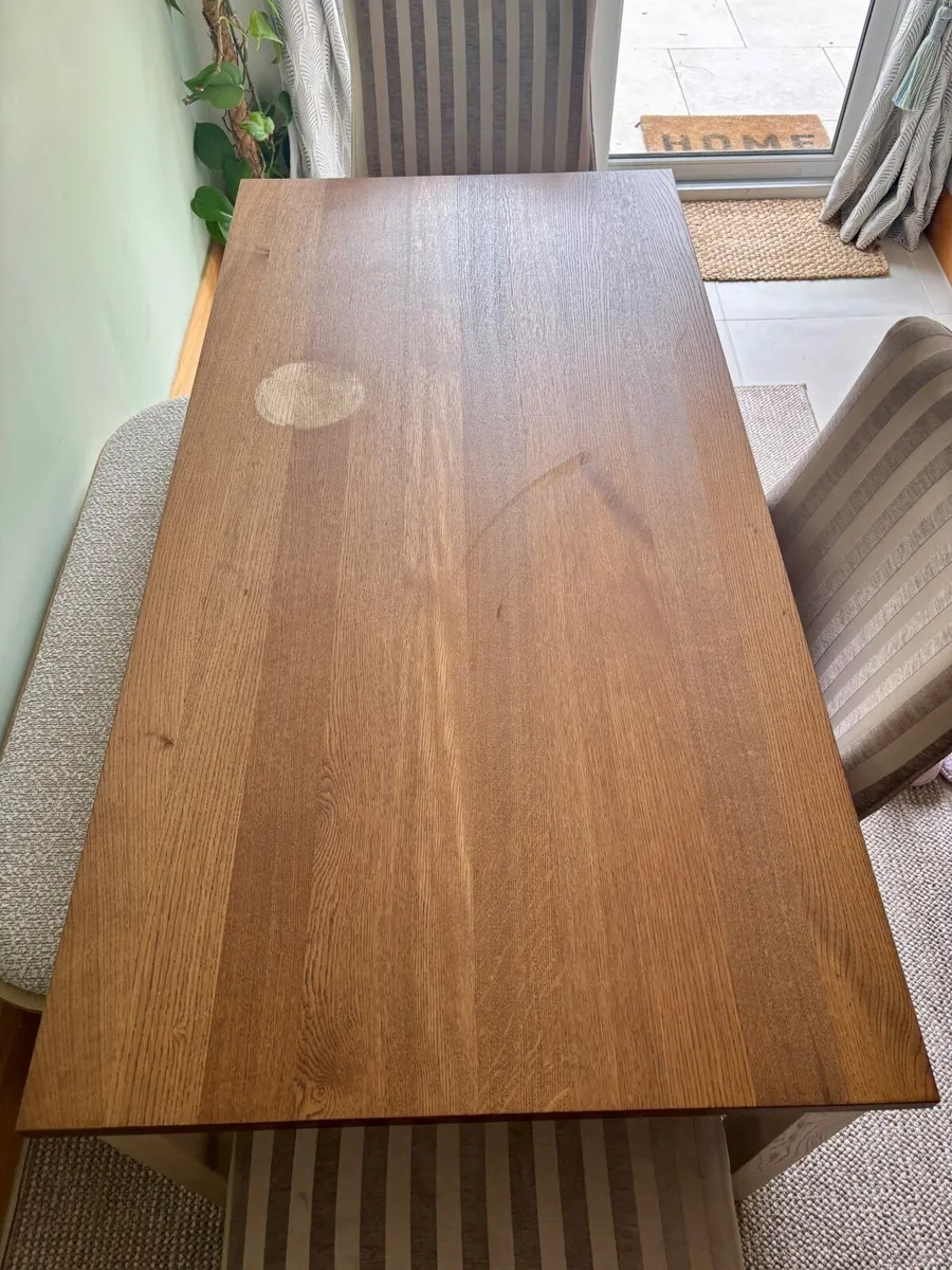 Dining table and  6 chairs - Image 3