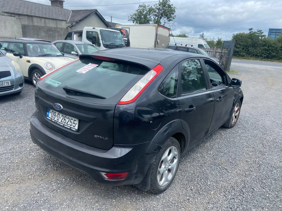 09 ford focus needs tyding - Image 4