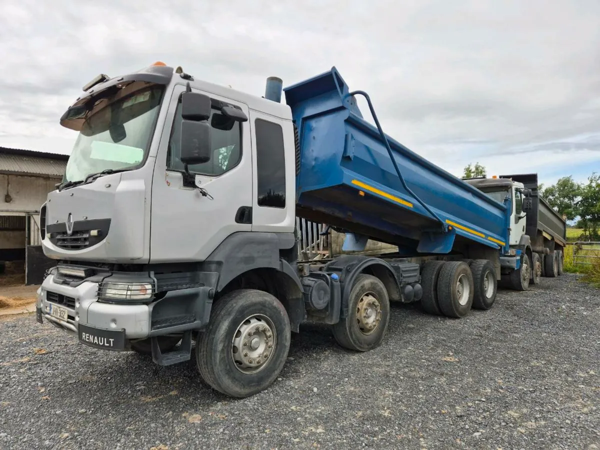 2011 renault kerax - Image 2