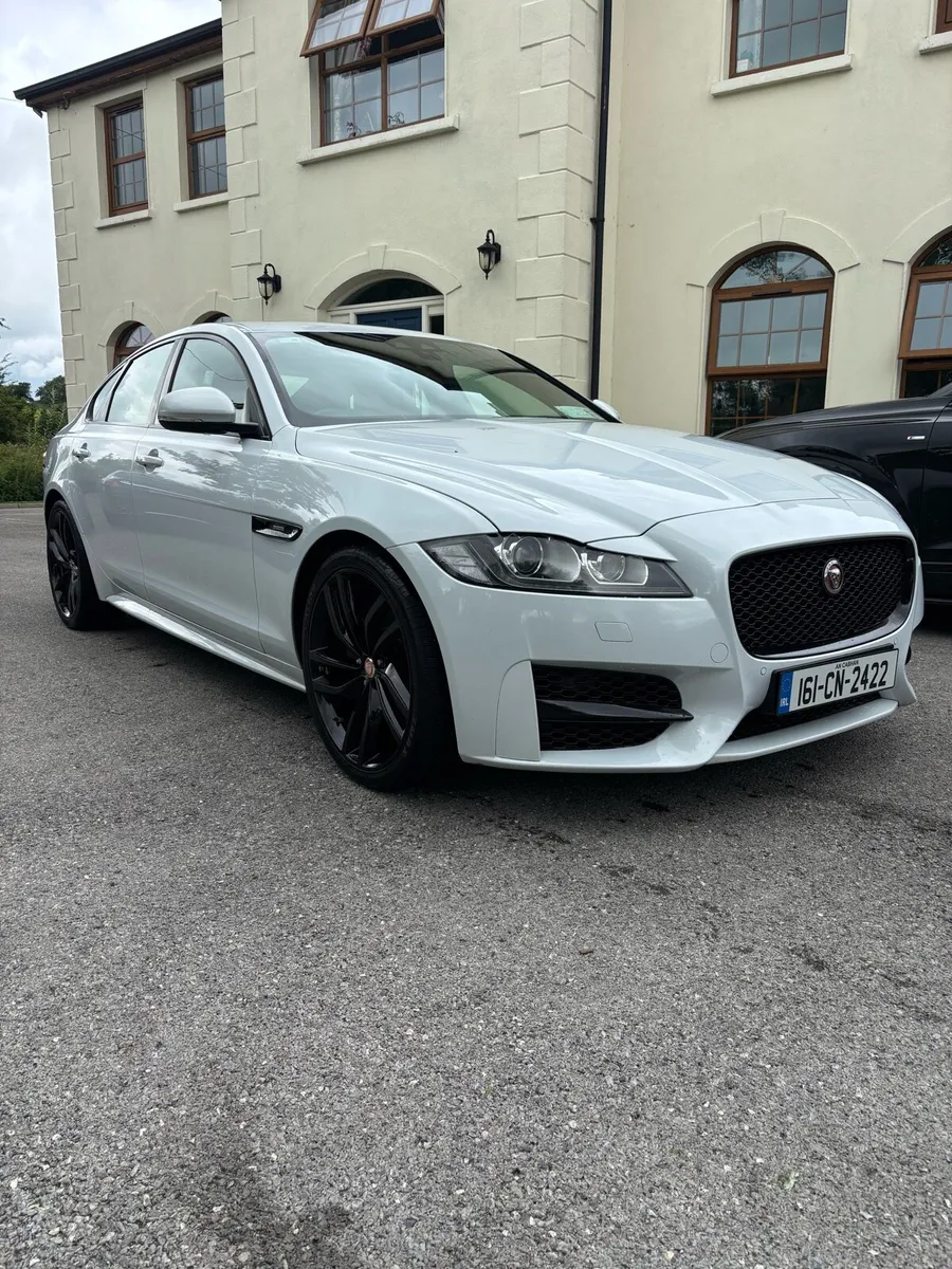 2016 Jaguar XF Sport - Image 1