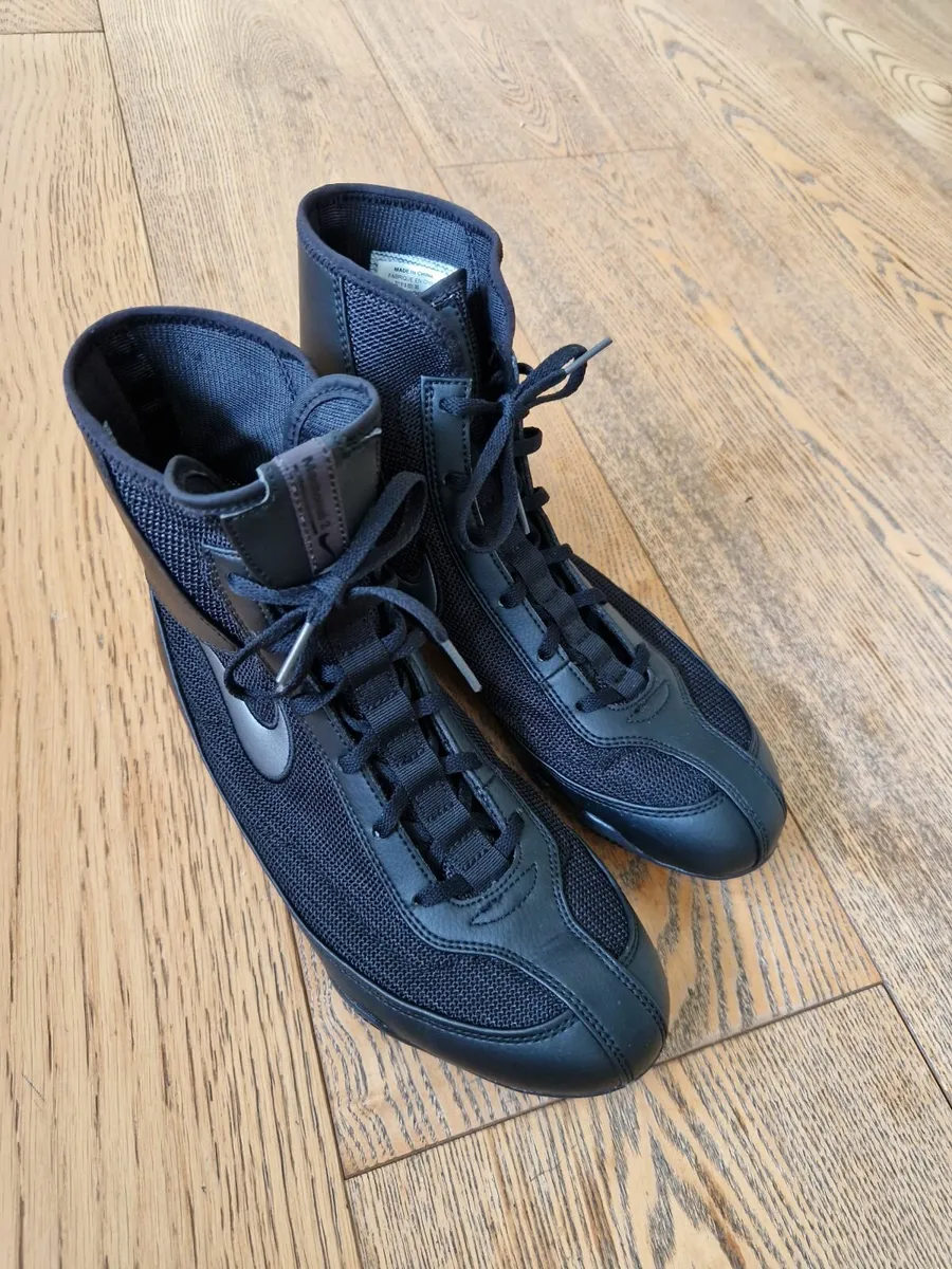 Nike Machomai 2 7.5UK new - Image 1