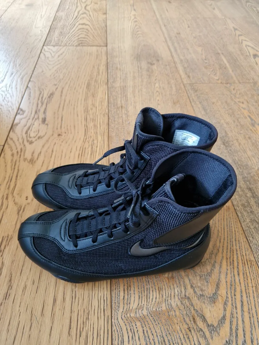 Nike Machomai 2 7.5UK new - Image 2