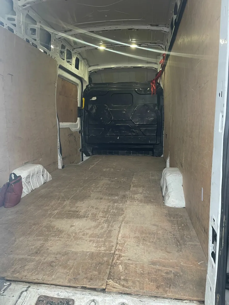 Ford Transit 2016 - Image 1
