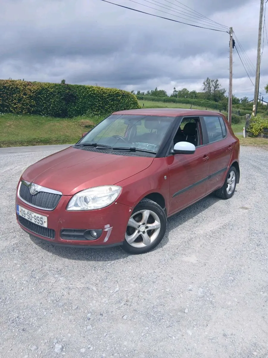 09 soda fabia 1.2 petrol - Image 3