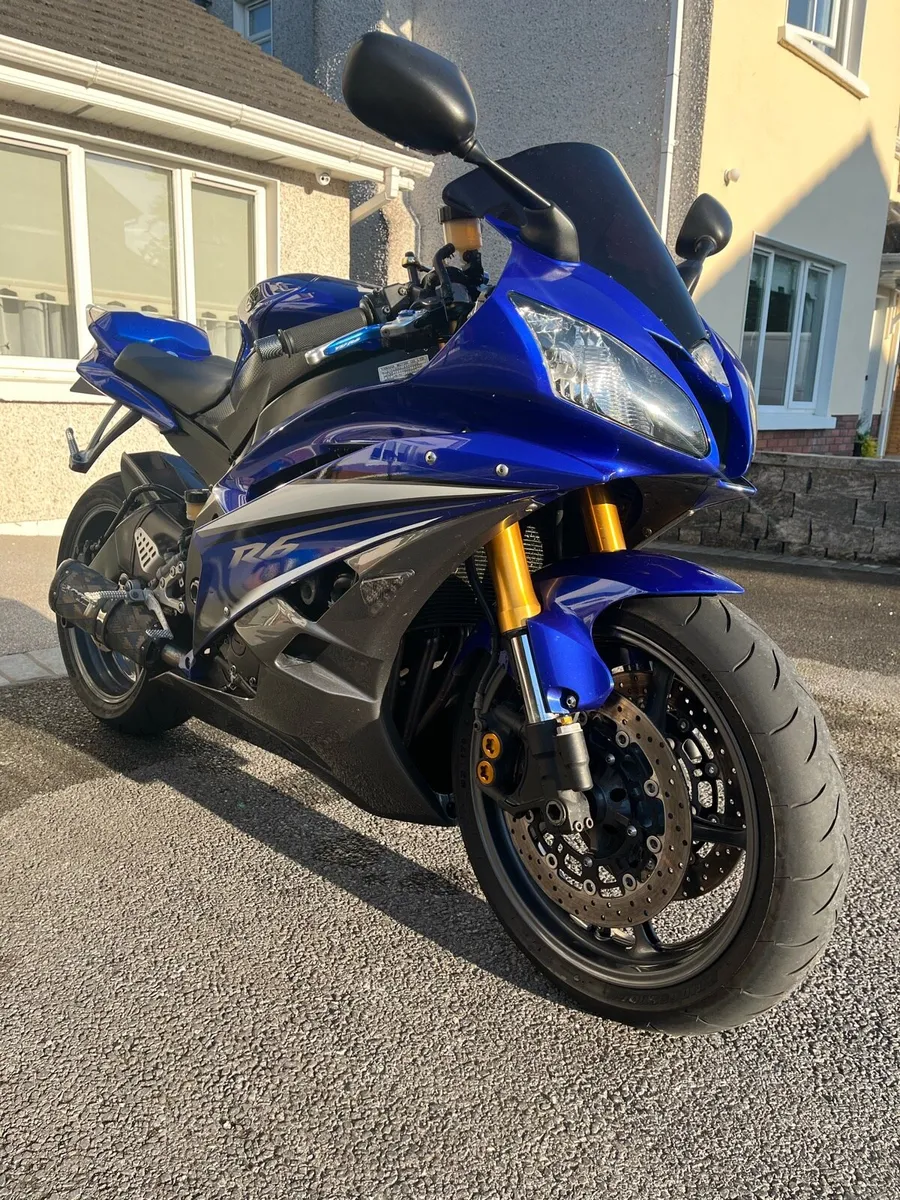 2007 Yamaha R6 - Image 1