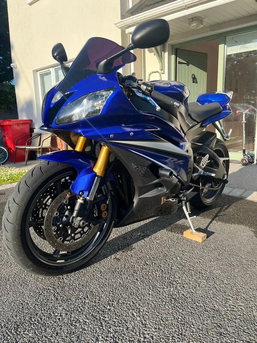 2007 Yamaha R6 - Image 2