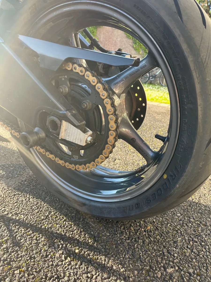 2007 Yamaha R6 - Image 4