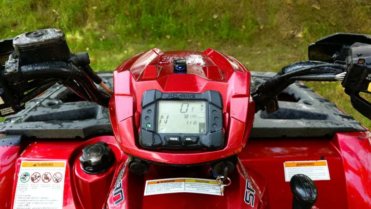 Polaris sportsman 550 2010 - Image 4
