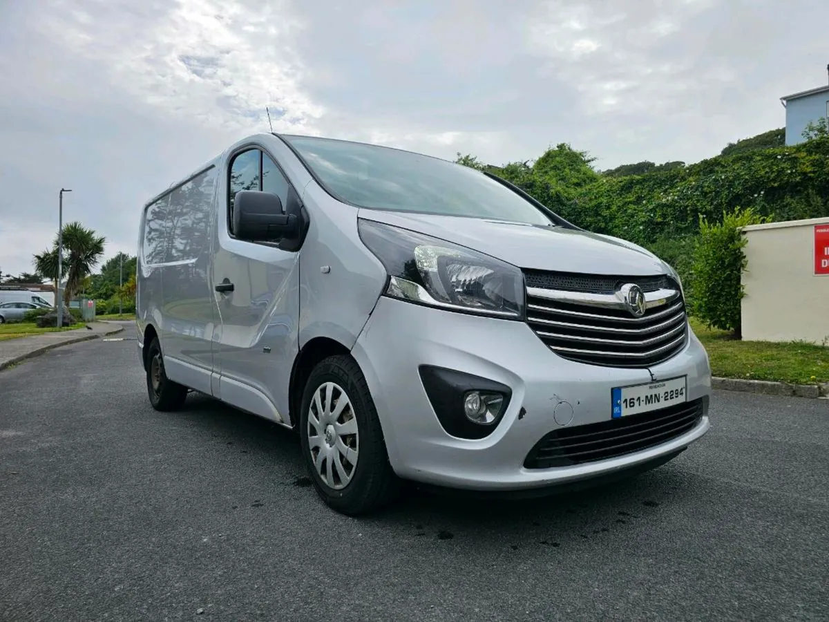 VAUXHALL VIVARO - Image 1