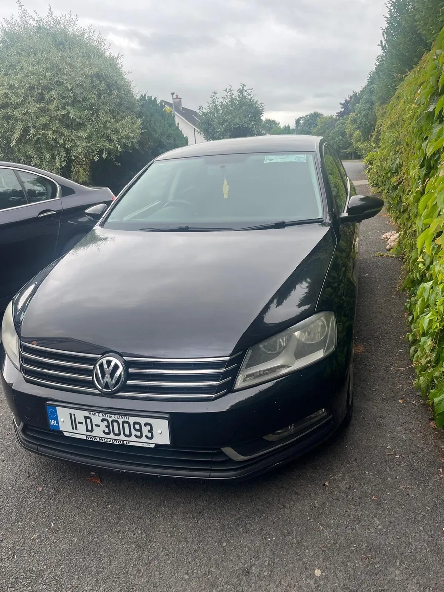 Volkswagen Passat 2011 - Image 1