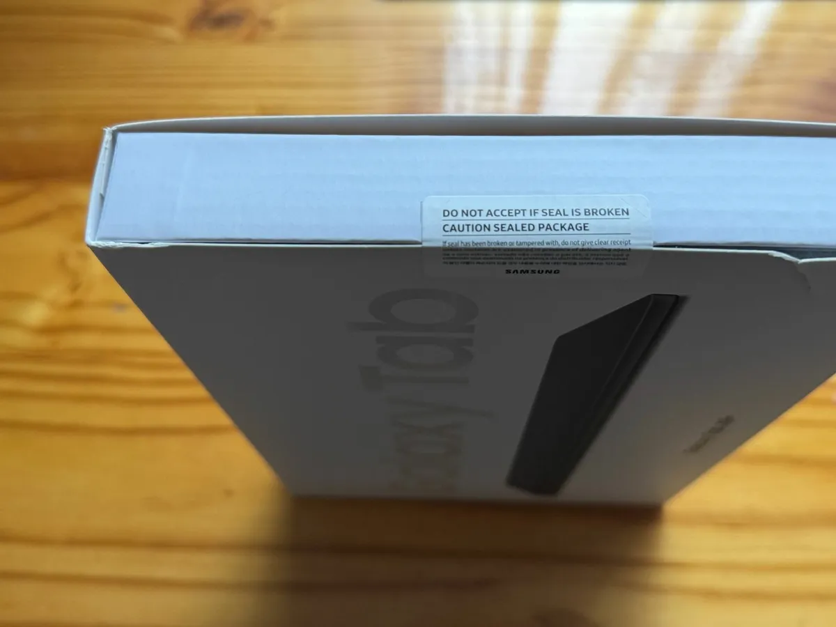 Samsung Galaxy A9+ Tablet 128GB Brand New Unopened - Image 4