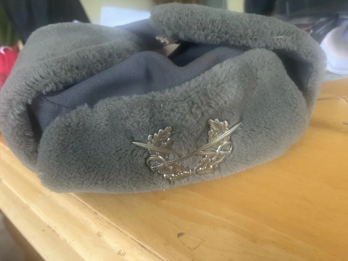 Czech military hat Ushanka - Image 4