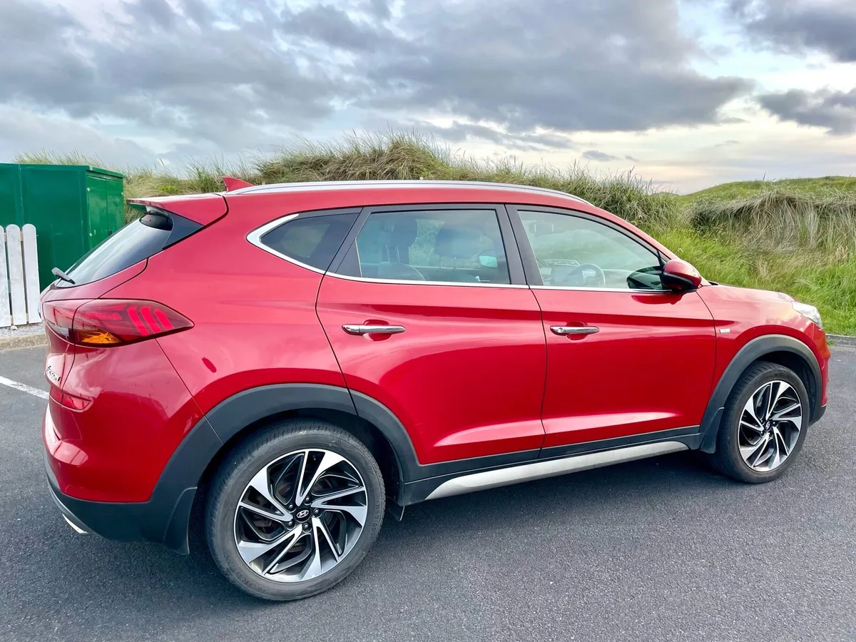 Hyundai Tuscon-Executive Plus-Full Service History - Image 1