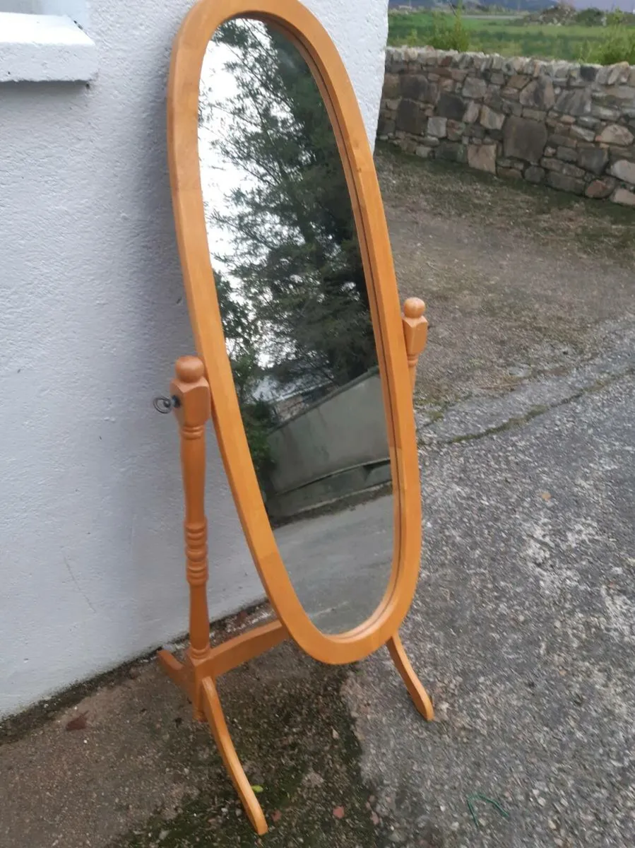 Tall mirror on stand - Image 2