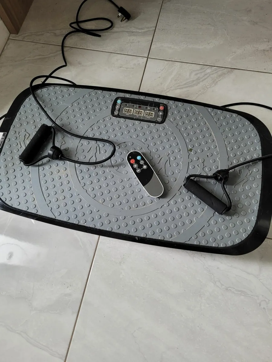 Viberplate with remote control