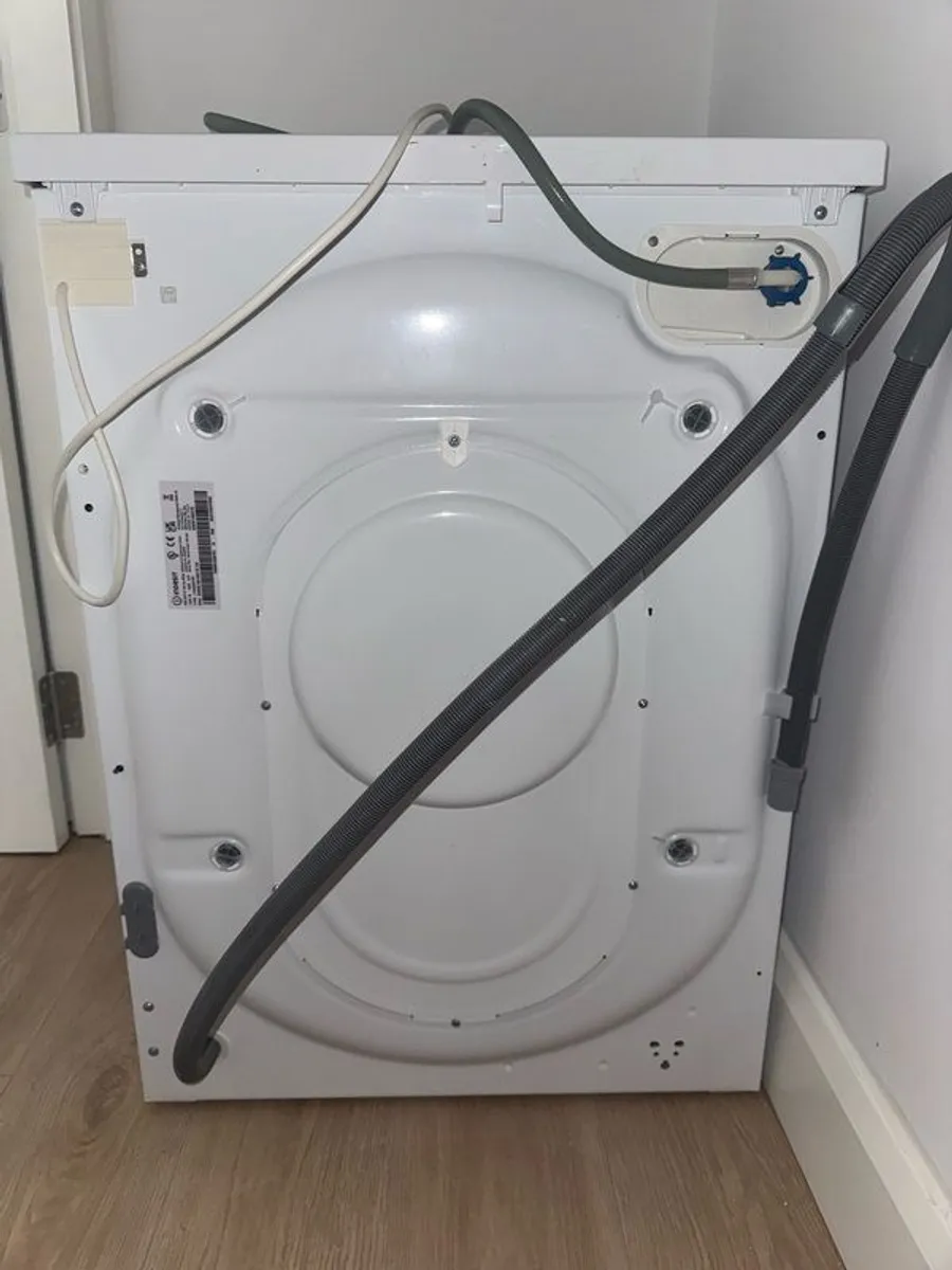 Indesit Washer & Dryer - Image 3