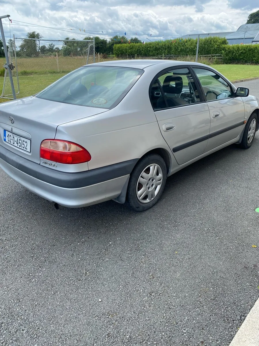 Toyota avensis - Image 2