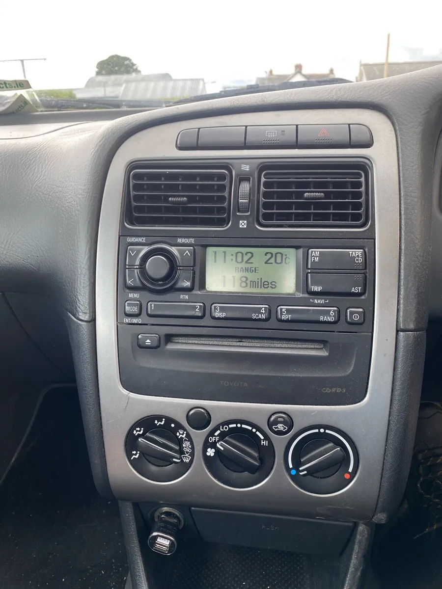 Toyota avensis - Image 4