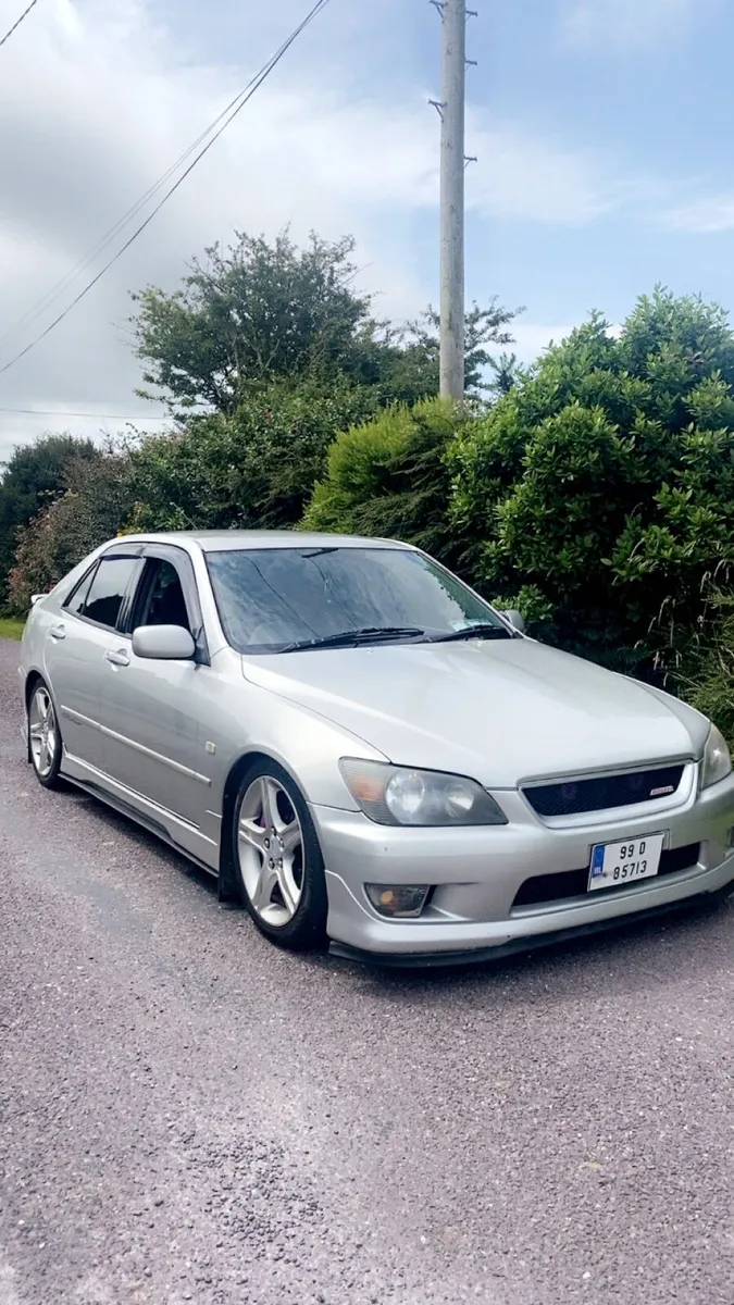 Toyota Altezza - Image 1