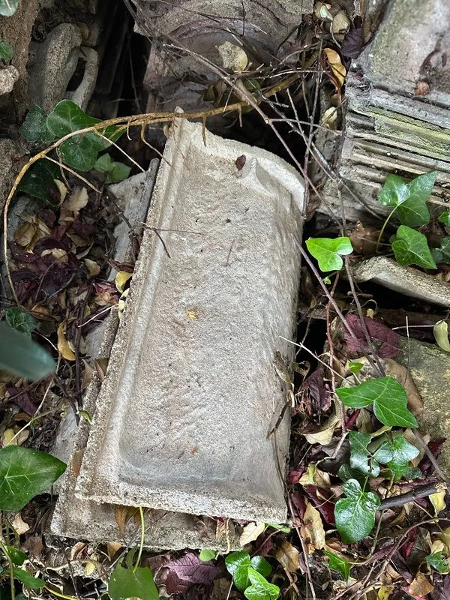 Roof tiles - Image 1
