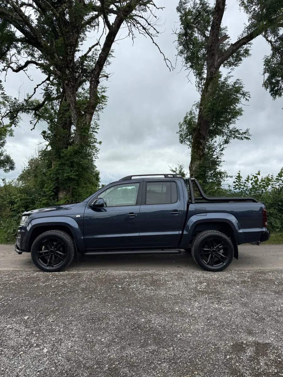 171 Volkswagen Amarok 3.0 v6 High Line - Image 2