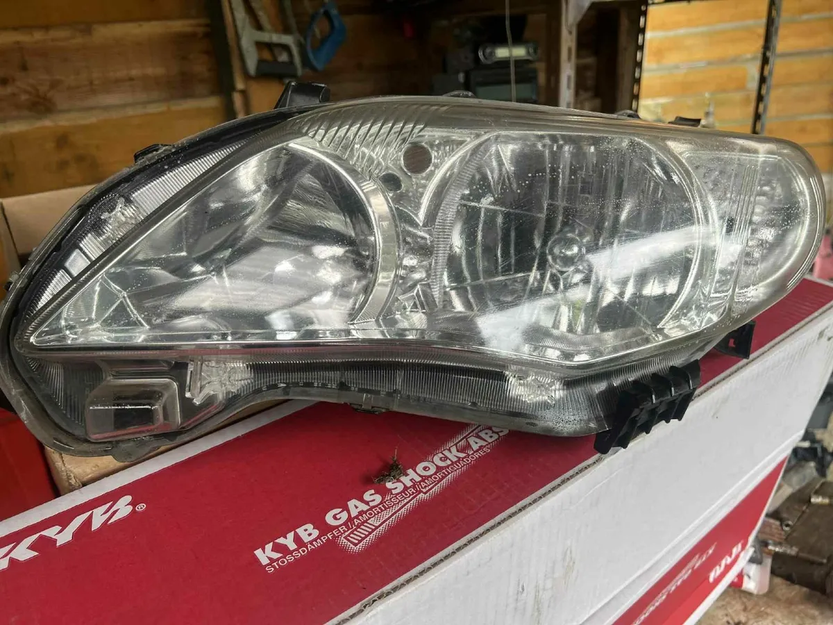 Toyota Corolla P S Headlight 2012
