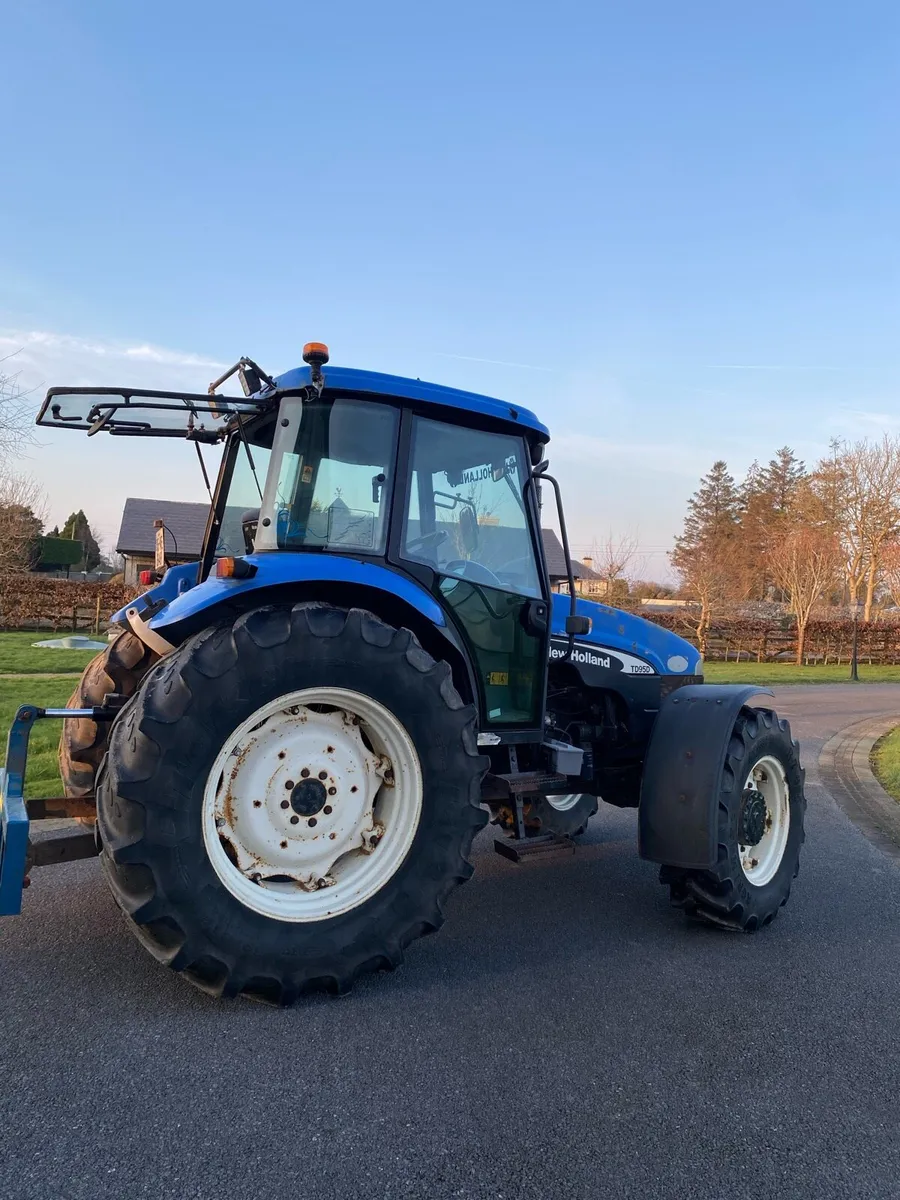 New Holland td95d - Image 2