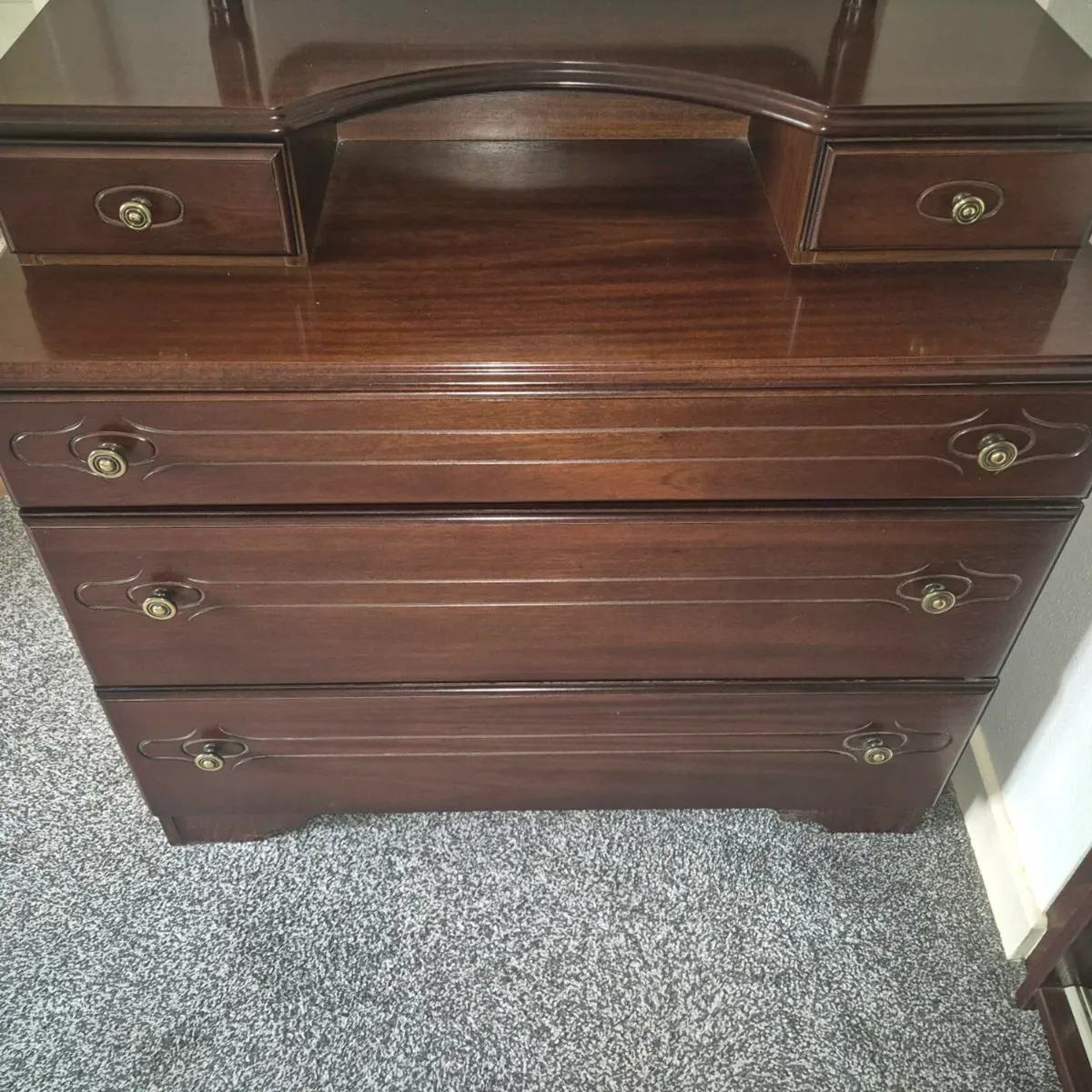 Chest of drawers and mirror - Image 3